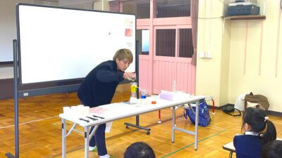 【幼稚園出張授業】11月のテーマは「サイエンス×アート」🖌 | 出張授業