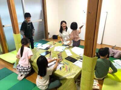 【北習志野校】5月のSTEAMテーマは「味覚と視覚（錯視）」 | レインボーコース