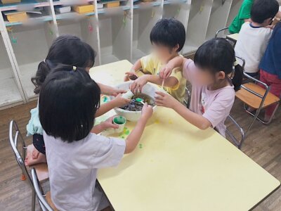 【柏めぐみ園】「つかめる水」サイエンスワークショップを行いました！ | 出張授業